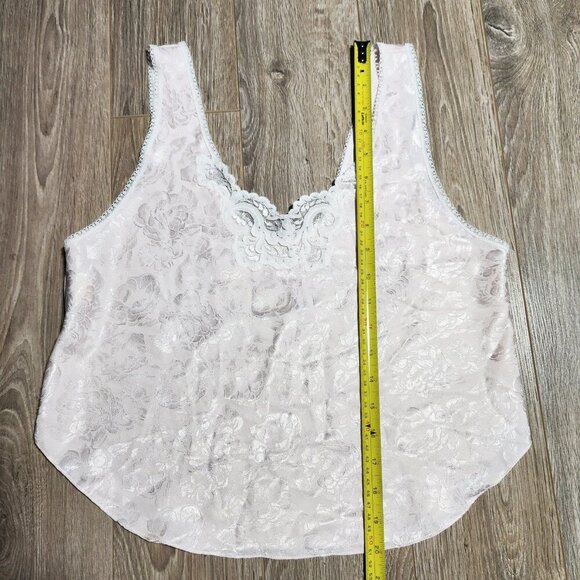 Vintage 90s light pink and white coquette princess lace lingerie top - Picture 14 of 16